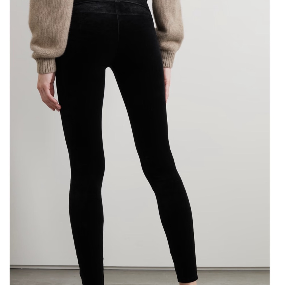 NWOT SPANX VELVET BLACK LEGGINGS SIZE SP